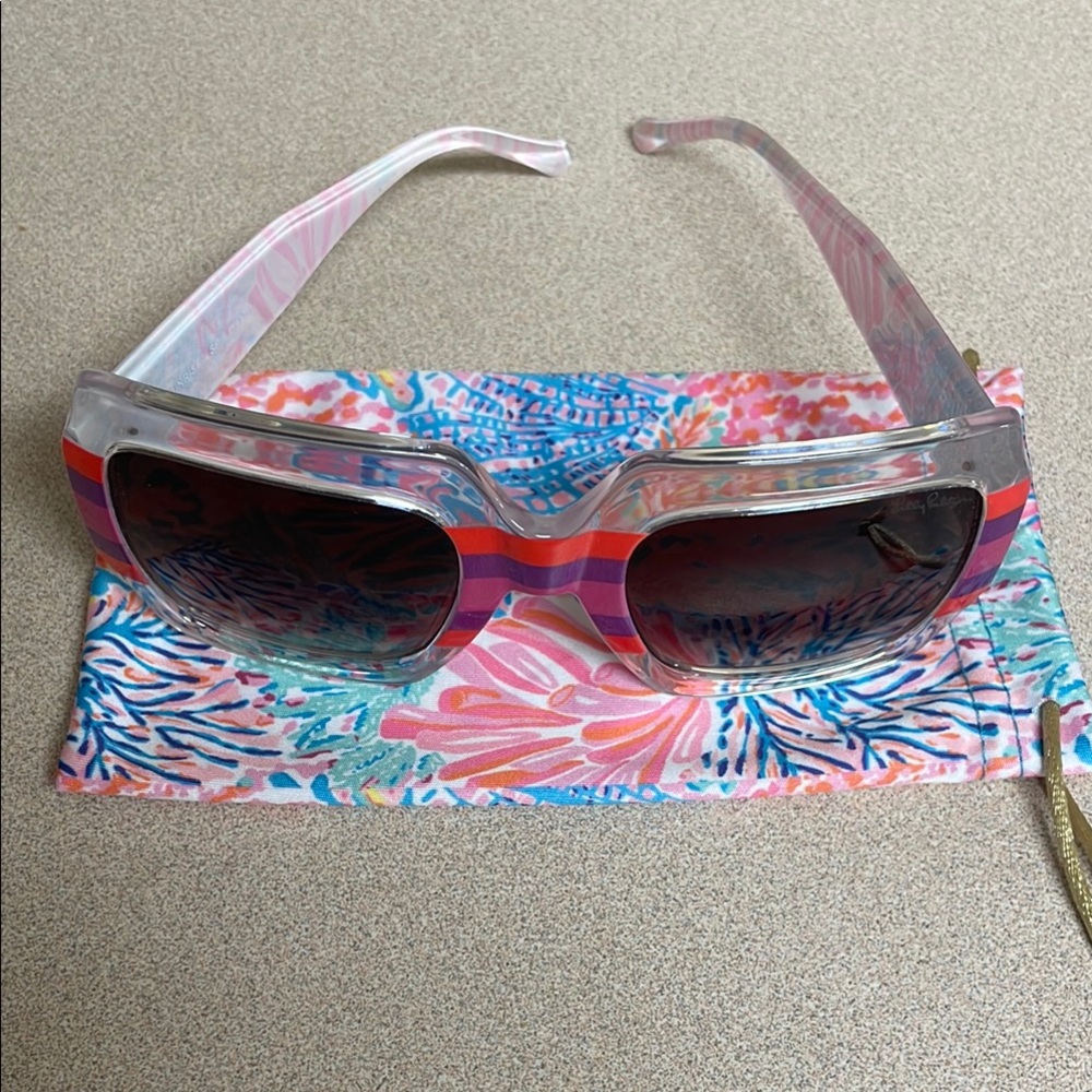 Colorful, quirky Lilly Pulitzer sunglasses from the splash collection